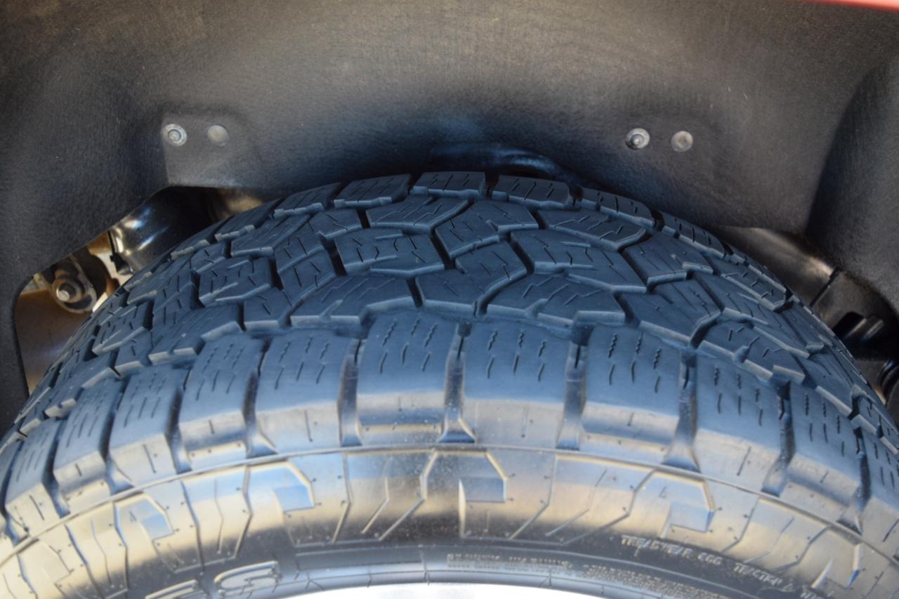 Chevrolet Tahoe 4WD 4dr LT 2017