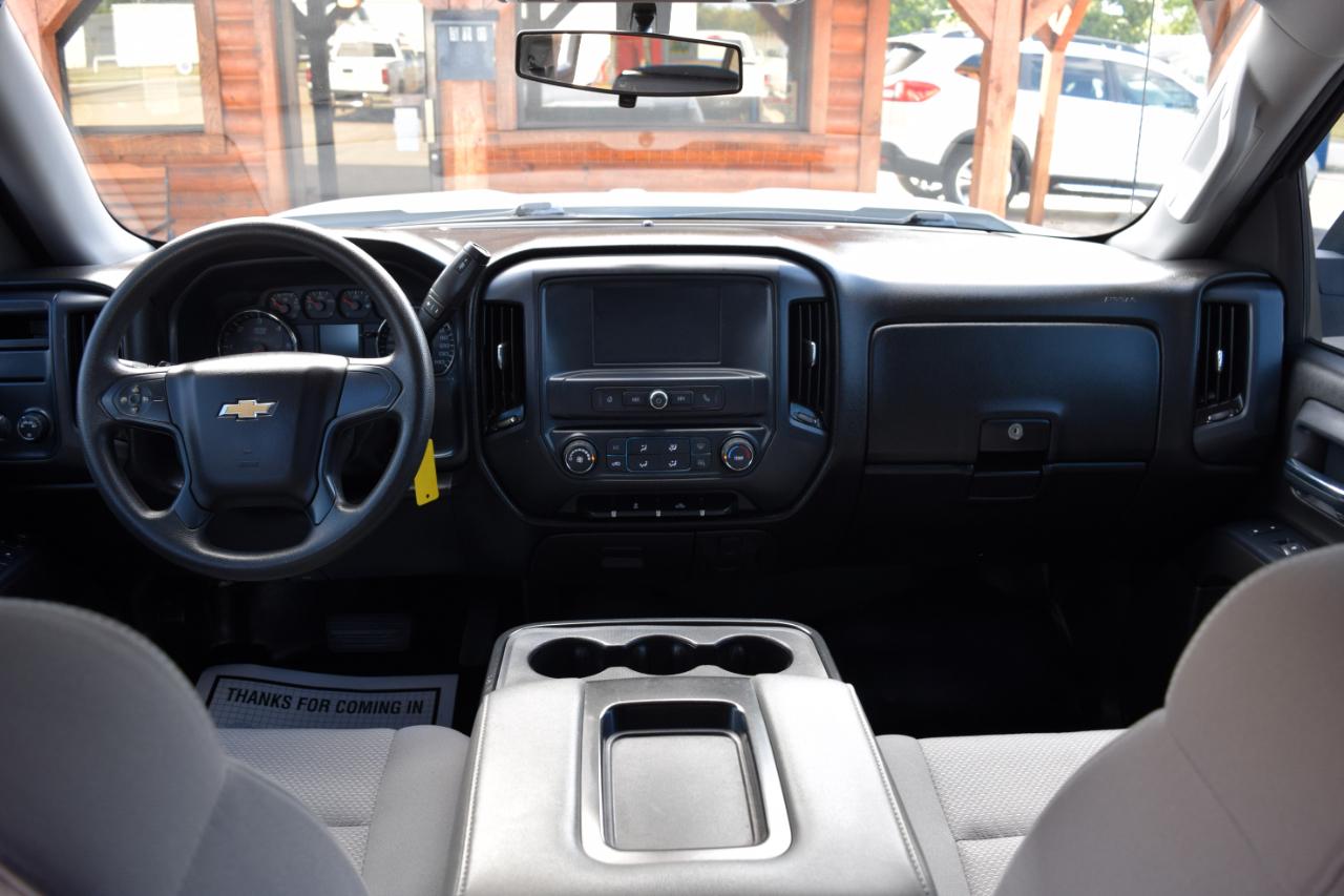 Chevrolet Silverado photo 9