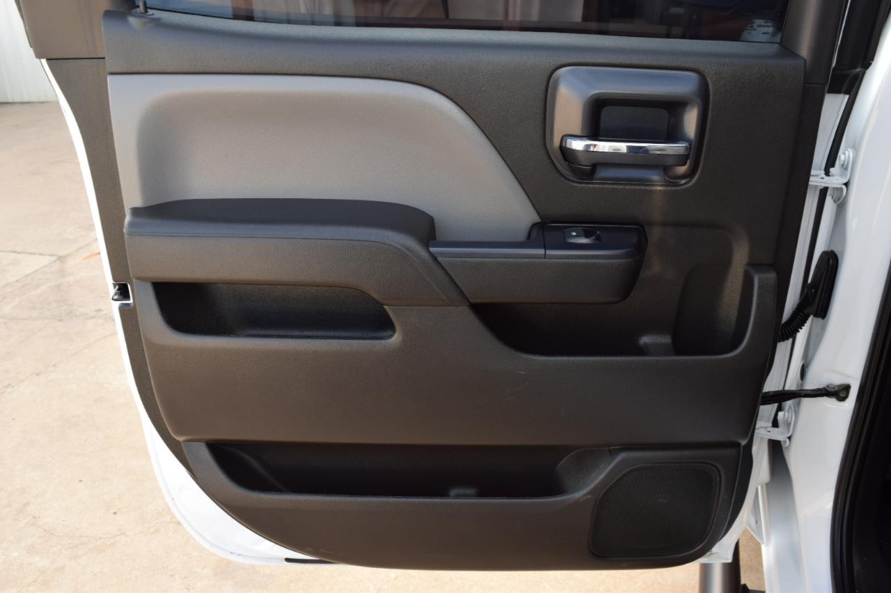 Chevrolet Silverado photo 10