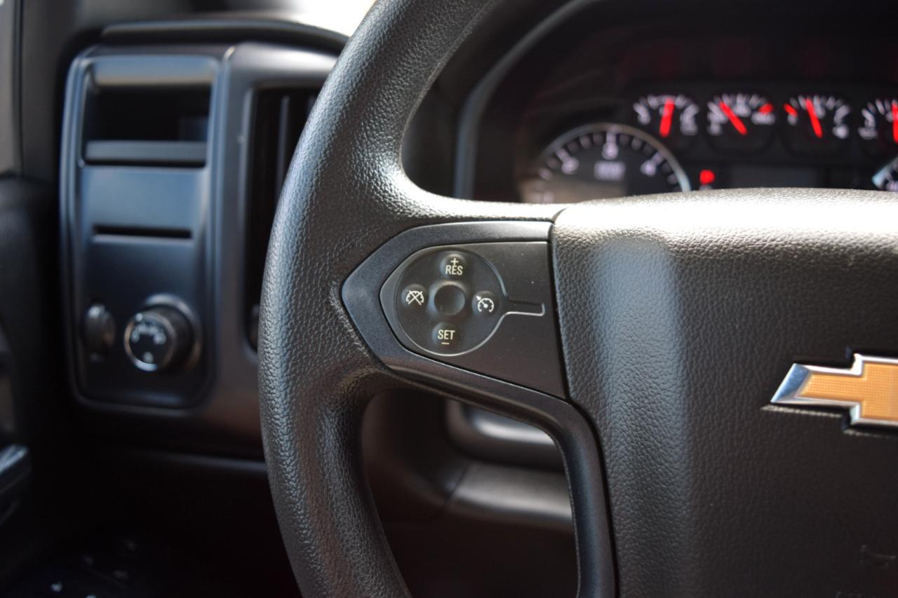 Chevrolet Silverado photo 17