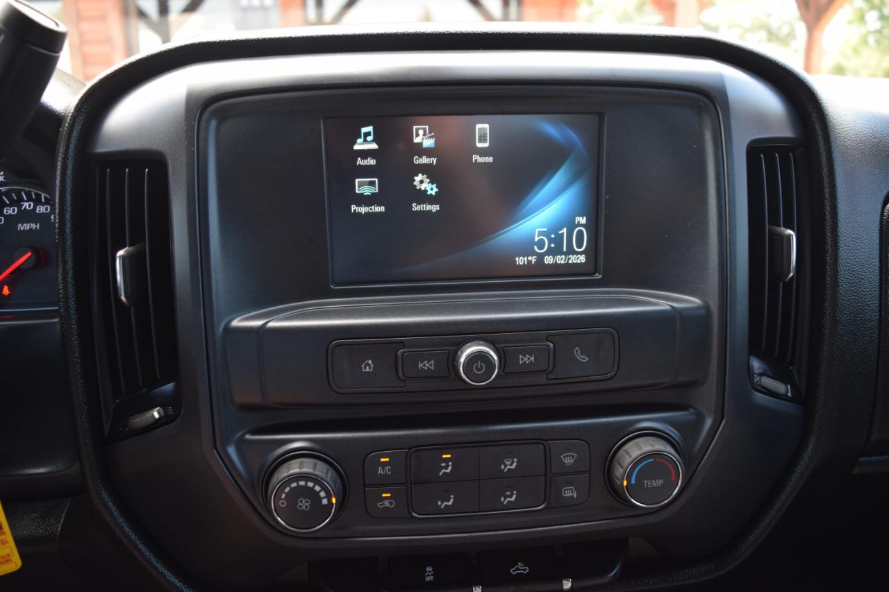 Chevrolet Silverado photo 18