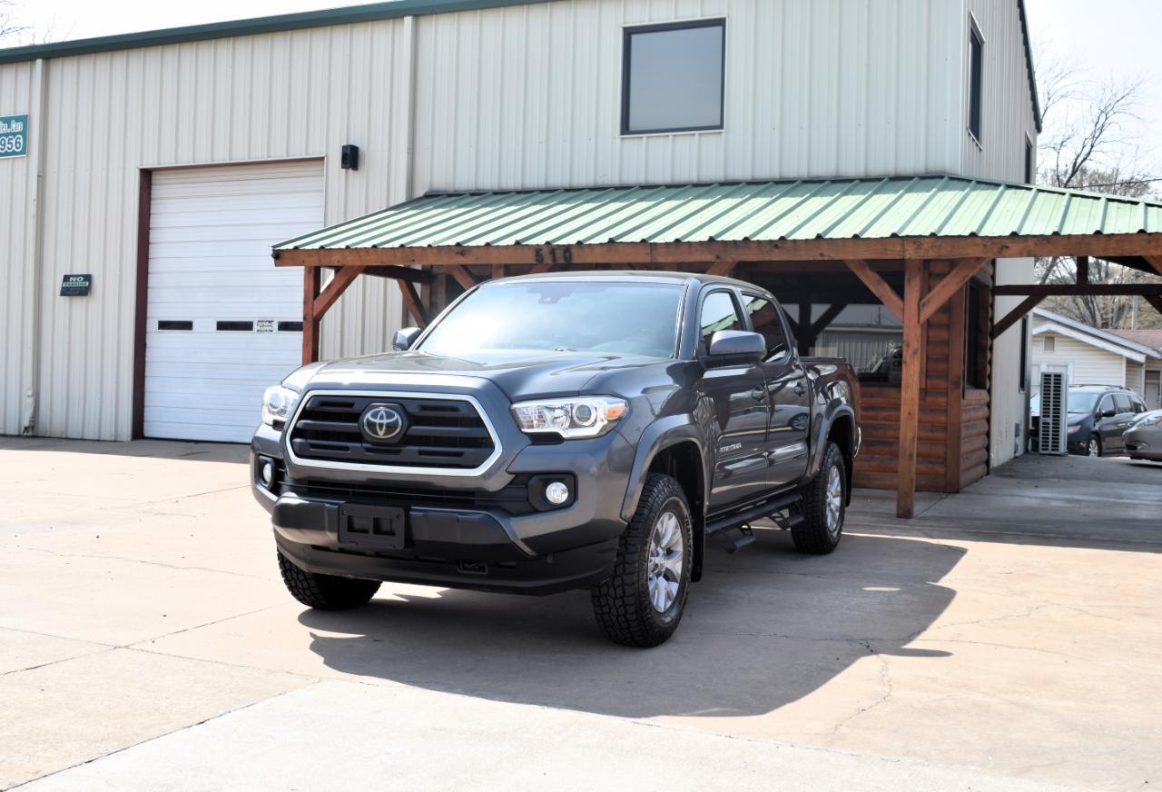 Toyota Tacoma  2018