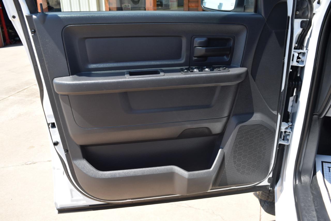 Dodge 1500 ST Quad Cab 4WD 2012