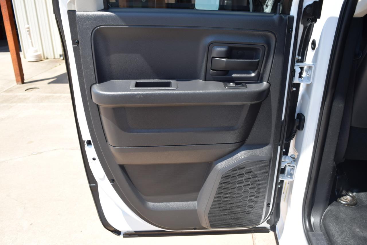 Dodge 1500 ST Quad Cab 4WD 2012