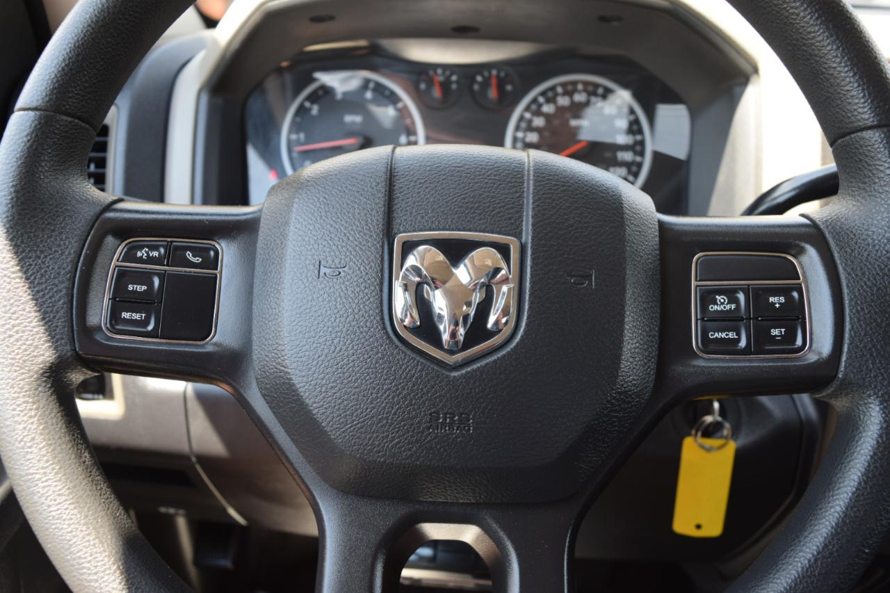 Dodge 1500 ST Quad Cab 4WD 2012