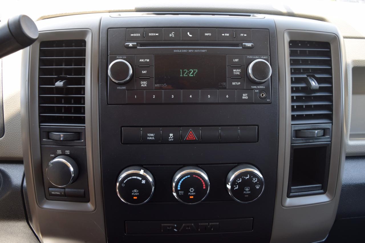 Dodge 1500 ST Quad Cab 4WD 2012