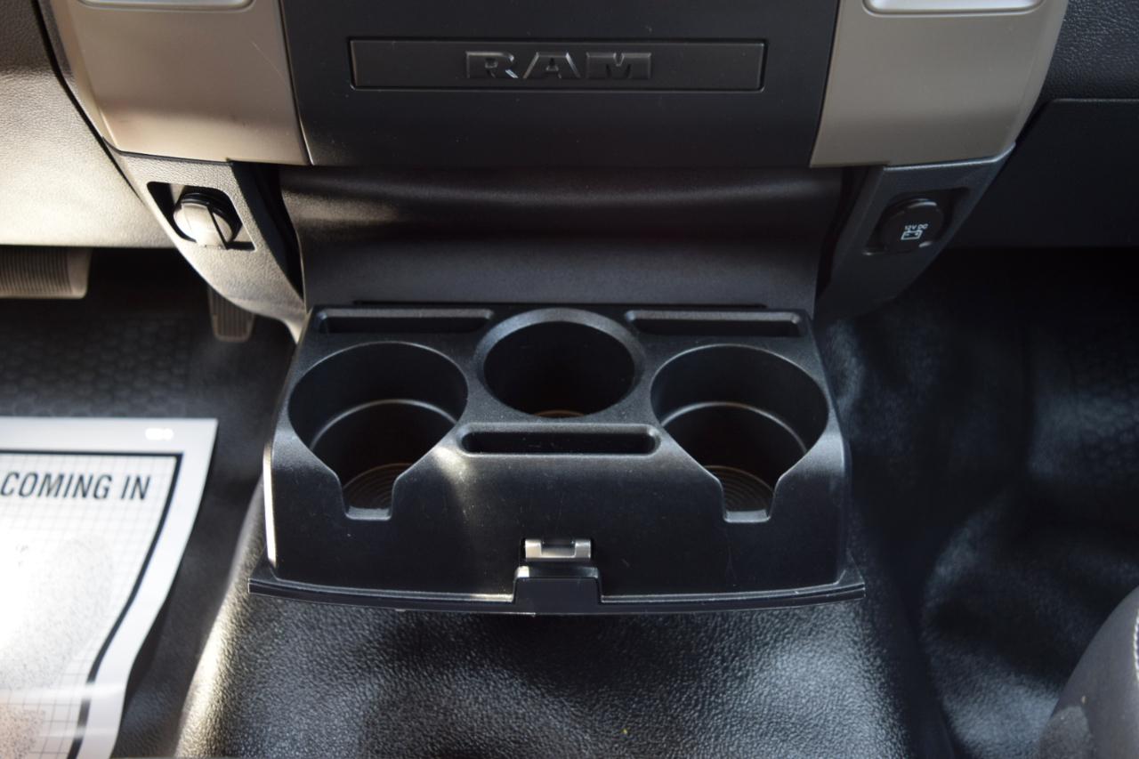 Dodge 1500 ST Quad Cab 4WD 2012