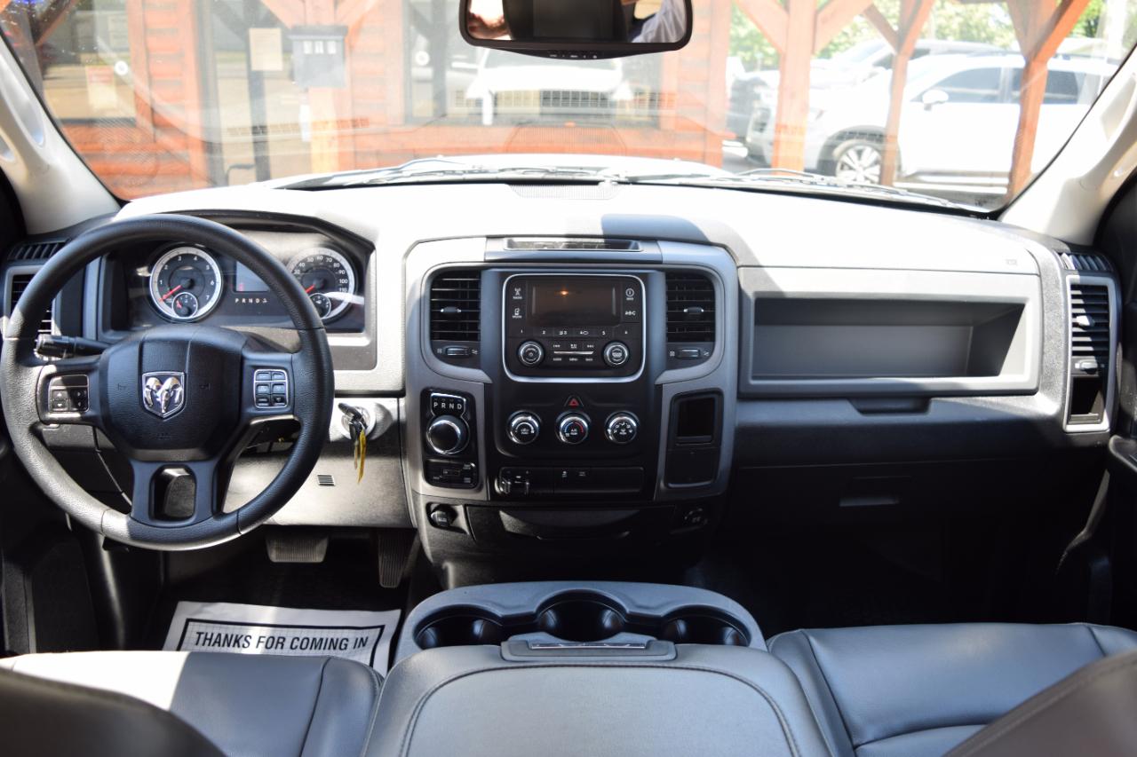 RAM 1500 Tradesman Crew Cab 4WD SWB 2014