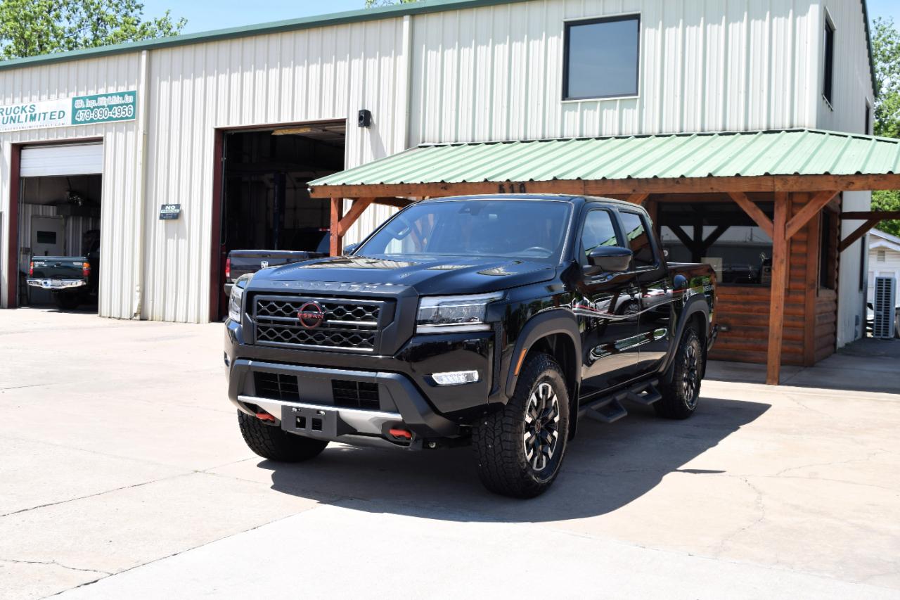 Nissan Frontier Crew Cab 4x4 PRO-4X Auto *Ltd Avail* 2023