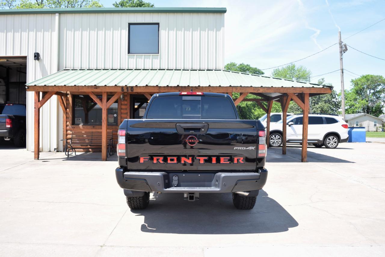 Nissan Frontier Crew Cab 4x4 PRO-4X Auto *Ltd Avail* 2023