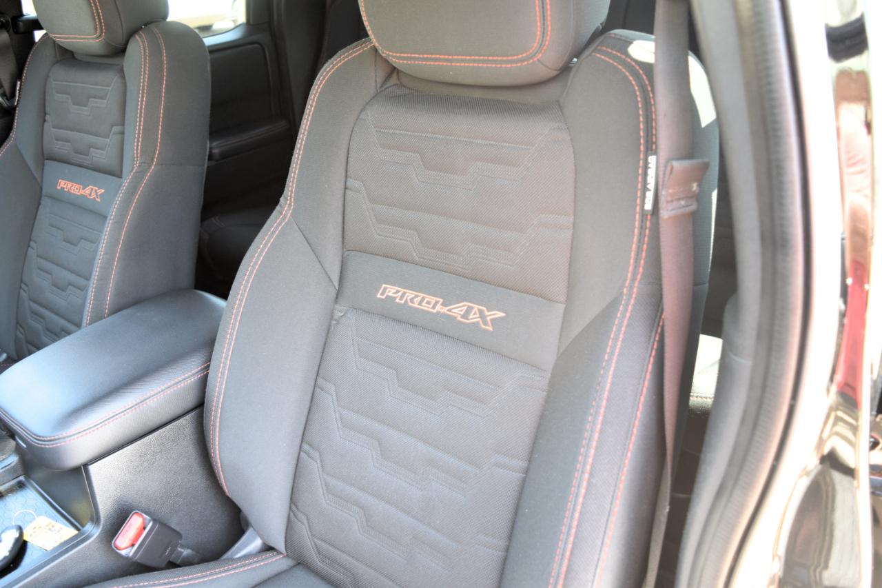 Nissan Frontier Crew Cab 4x4 PRO-4X Auto *Ltd Avail* 2023