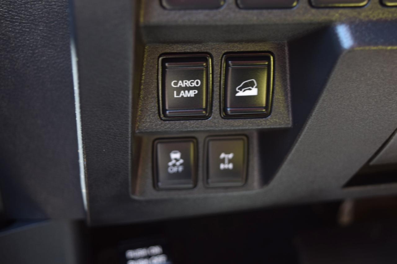 Nissan Frontier Crew Cab 4x4 PRO-4X Auto *Ltd Avail* 2023