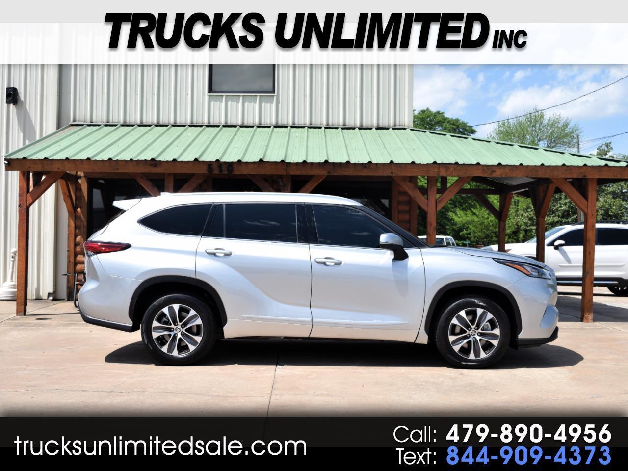 2020 Toyota Highlander XLE FWD (Natl)