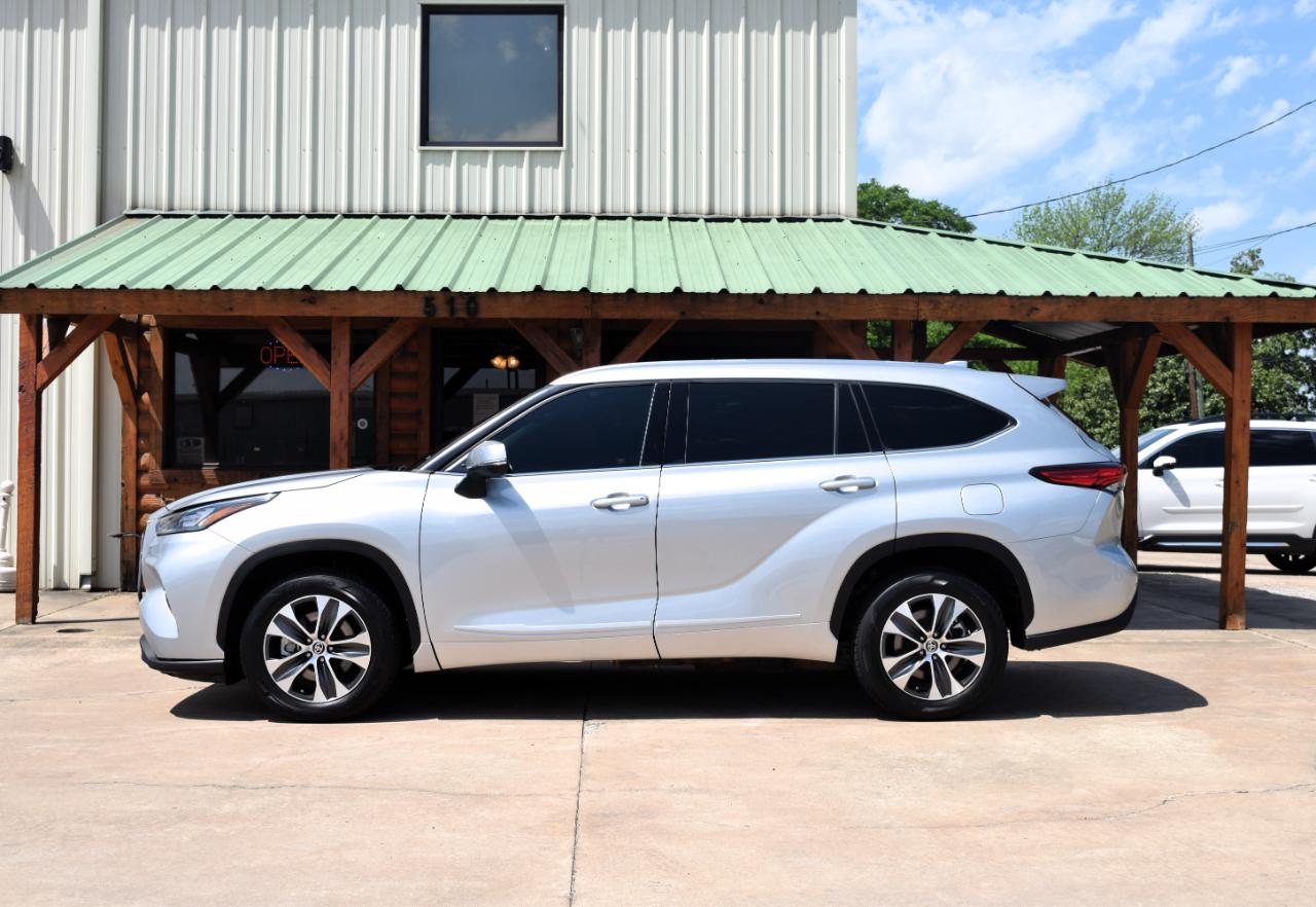Toyota Highlander XLE FWD (Natl) 2020