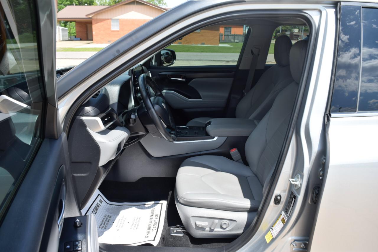 Toyota Highlander XLE FWD (Natl) 2020