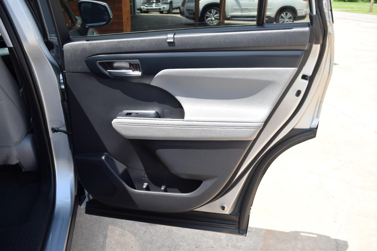 Toyota Highlander XLE FWD (Natl) 2020