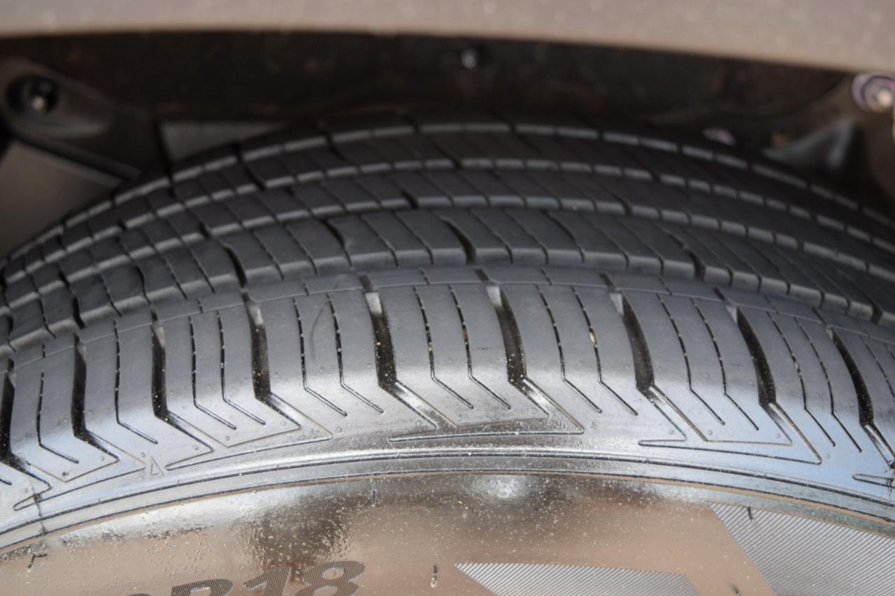 Toyota Highlander XLE FWD (Natl) 2020