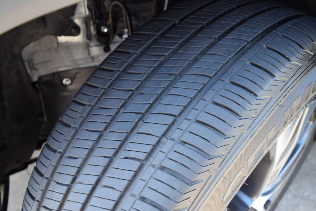 Toyota Highlander XLE FWD (Natl) 2020