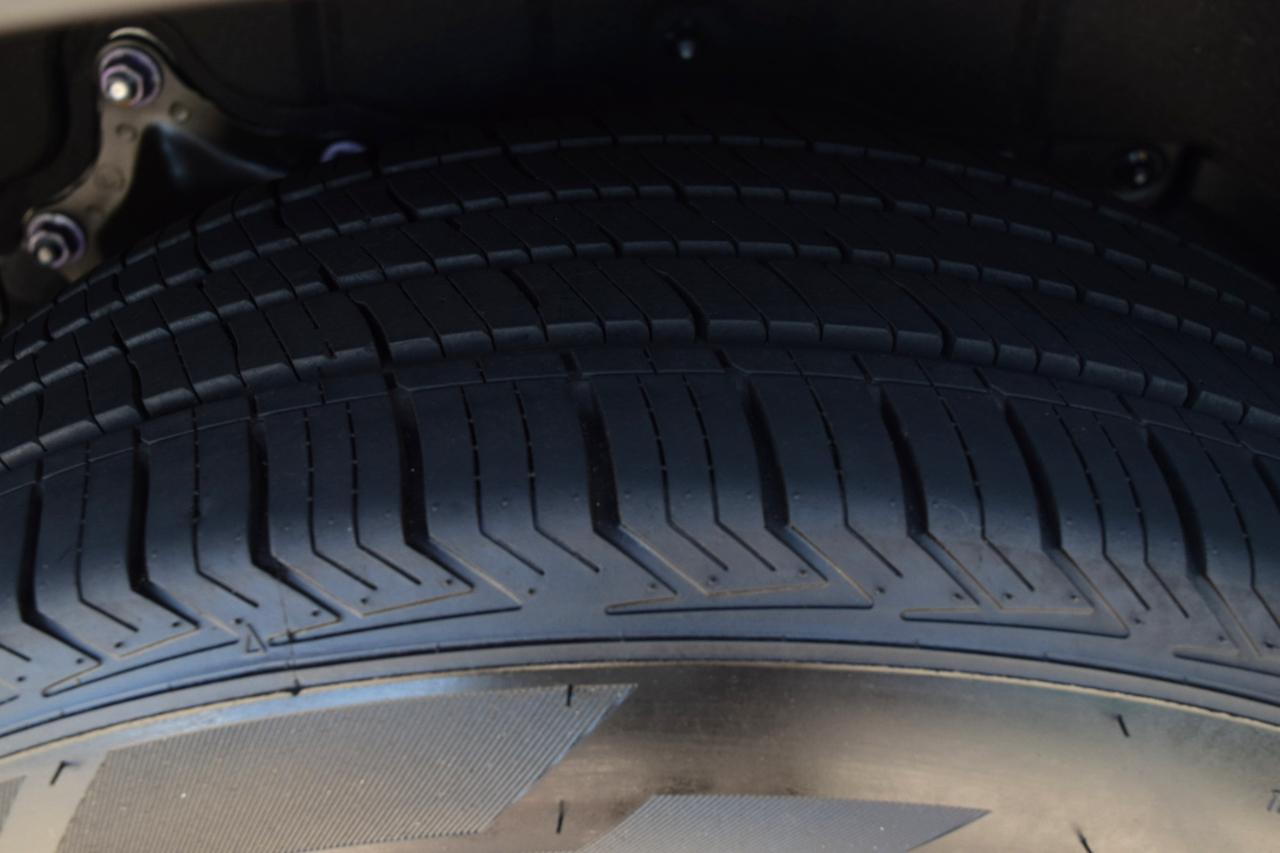 Toyota Highlander XLE FWD (Natl) 2020