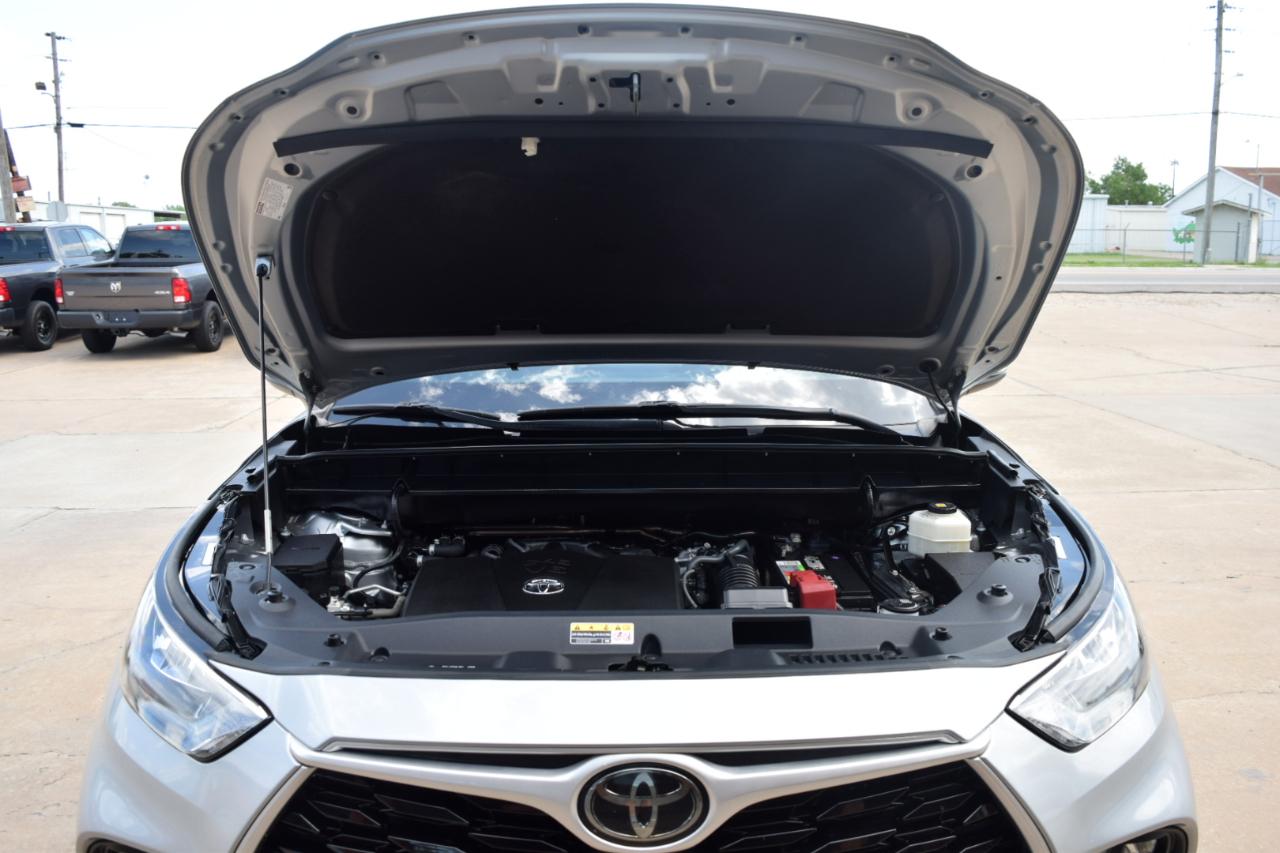 Toyota Highlander XLE FWD (Natl) 2020