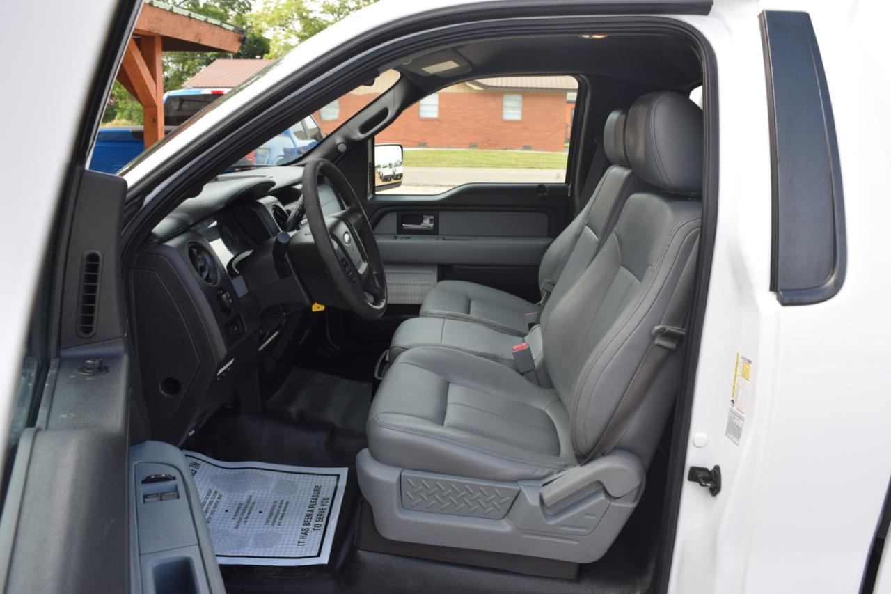 Ford F-150 4WD Reg Cab 145" XL 2014