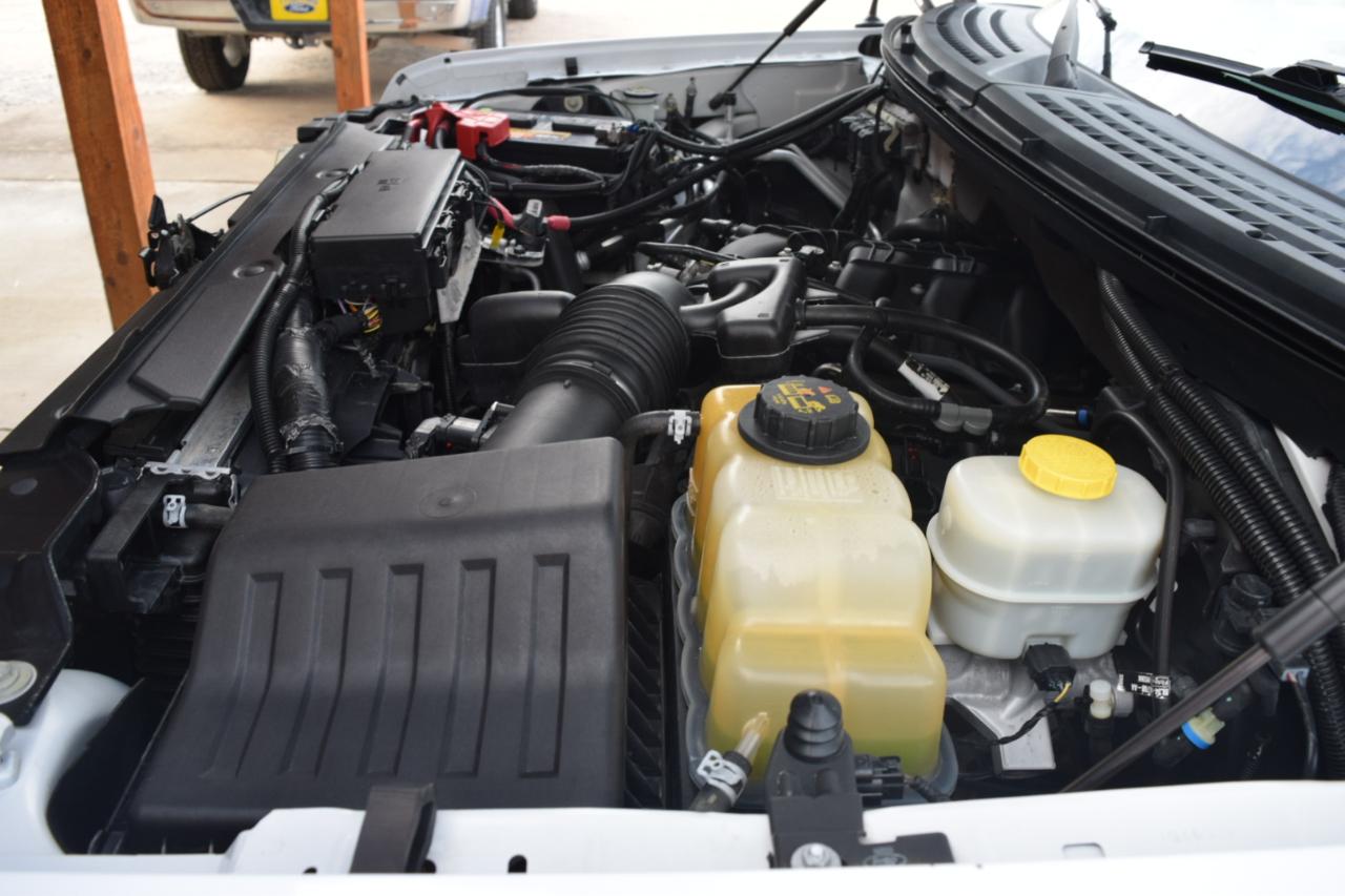 Ford F-150 4WD Reg Cab 145" XL 2014