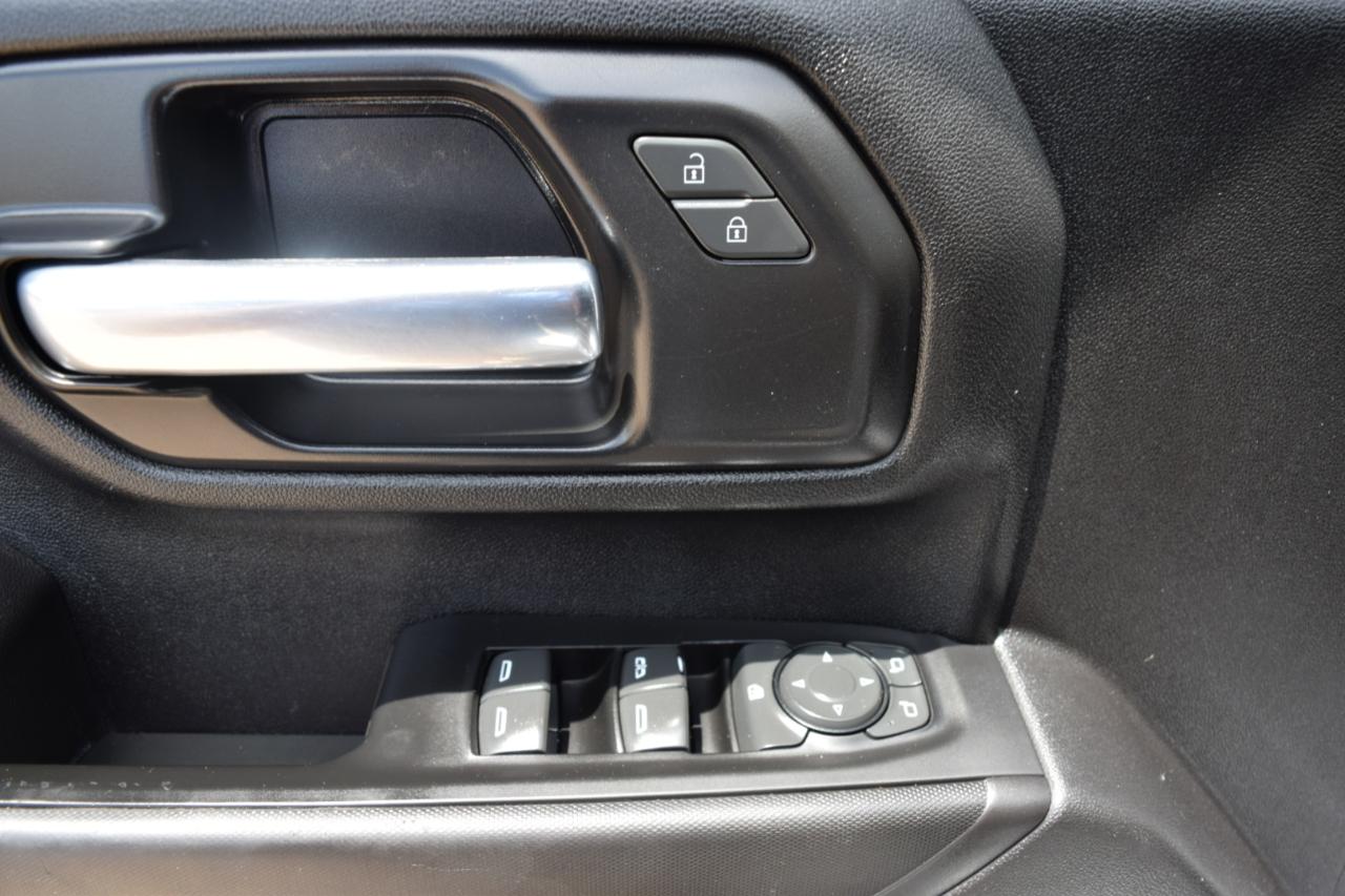 Chevrolet Silverado 2500HD Work Truck Crew Cab Short Box 4WD 2023
