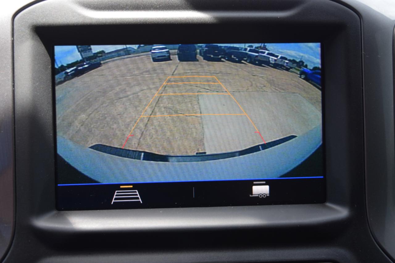 Chevrolet Silverado 2500HD Work Truck Crew Cab Short Box 4WD 2023