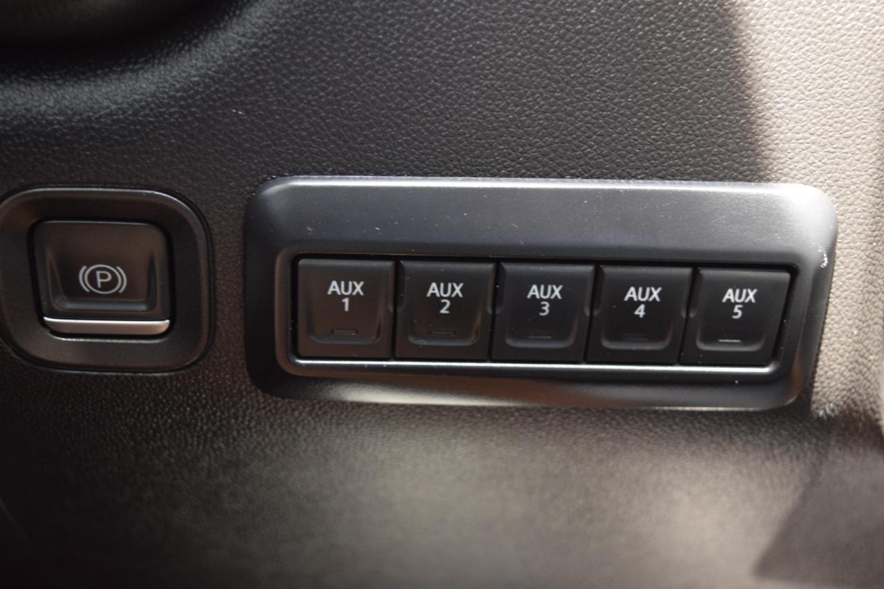 Chevrolet Silverado 2500HD Work Truck Crew Cab Short Box 4WD 2023