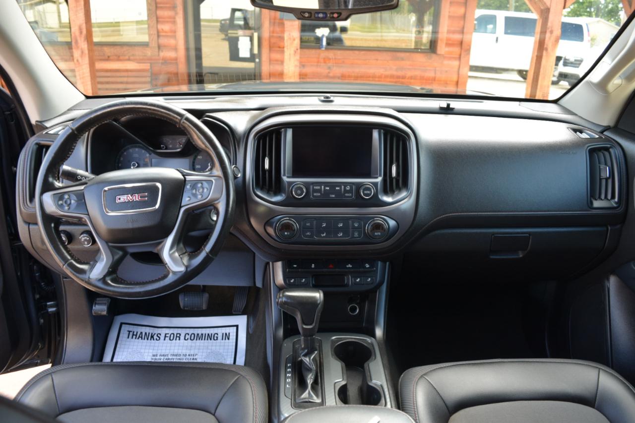 GMC Canyon 4WD Ext Cab 128.3" All Terrain w/Leather 2017