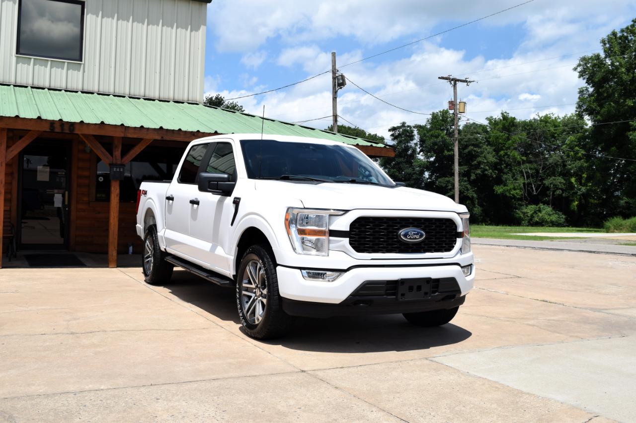 Ford F-150 STX SuperCrew 4WD 2022