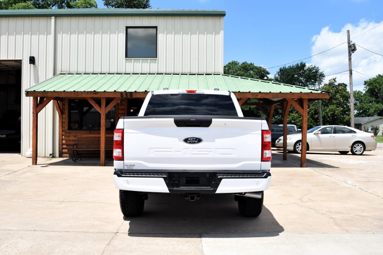 Ford F-150 STX SuperCrew 4WD 2022