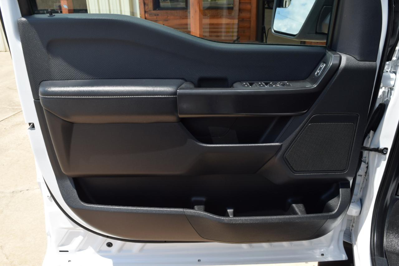 Ford F-150 STX SuperCrew 4WD 2022