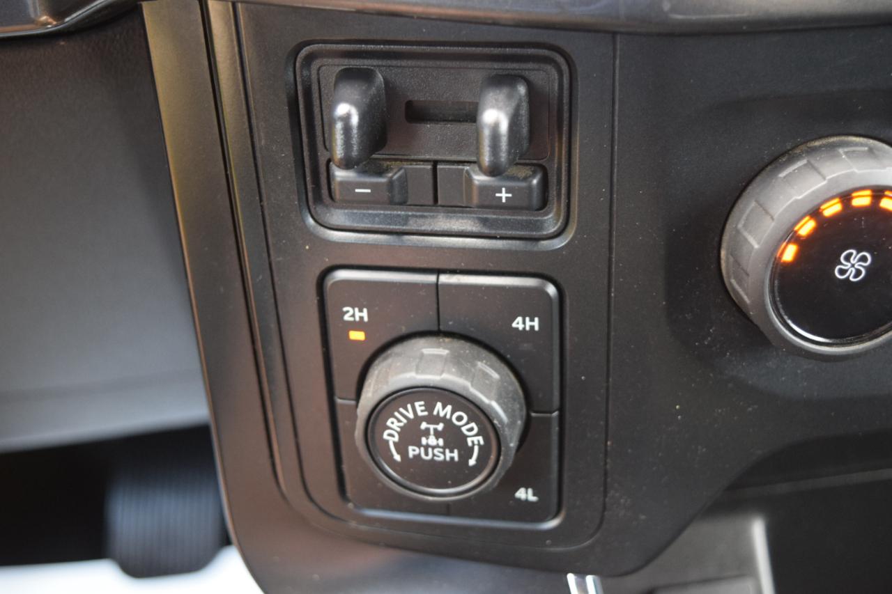 Ford F-150 STX SuperCrew 4WD 2022