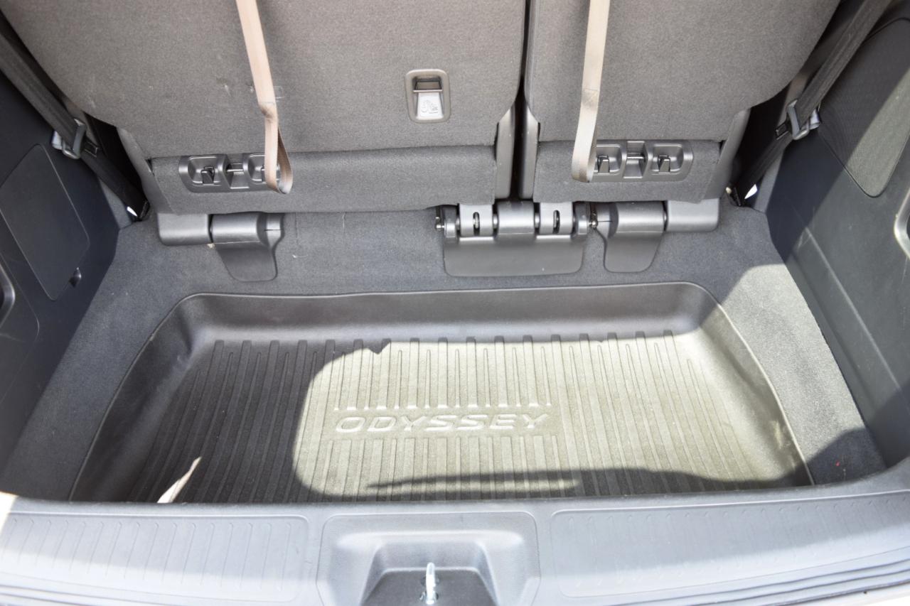 Honda Odyssey EX-L Auto 2025