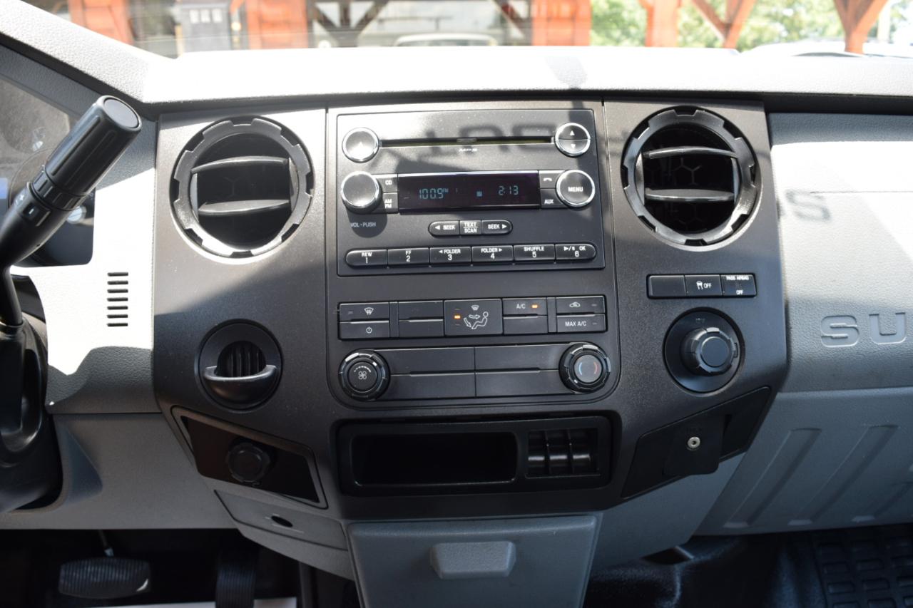 Ford Super Duty F-250 SRW  2015