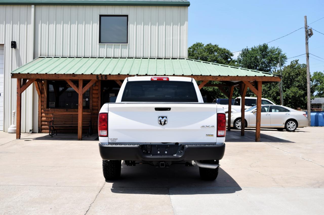 RAM 1500 Tradesman 4x4 Quad Cab 6'4" Box 2018