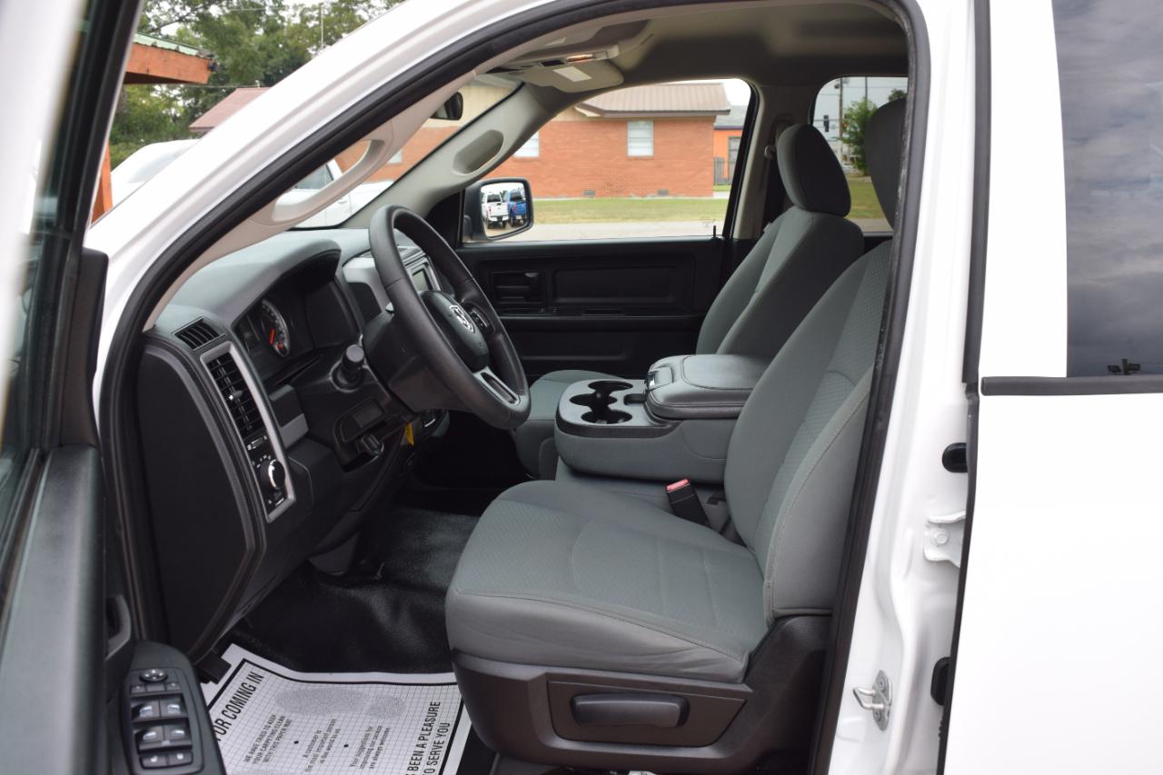 RAM 1500 Tradesman 4x4 Quad Cab 6'4" Box 2018