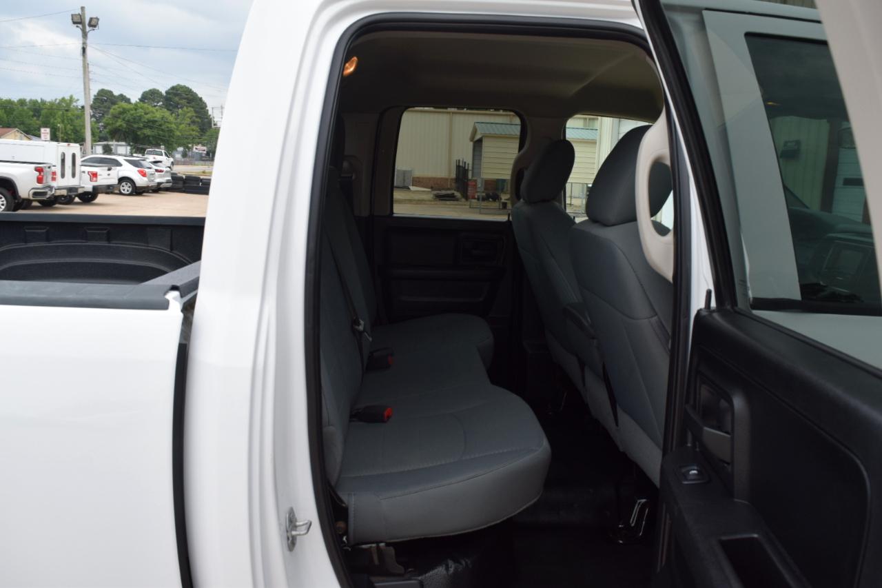 RAM 1500 Tradesman 4x4 Quad Cab 6'4" Box 2018