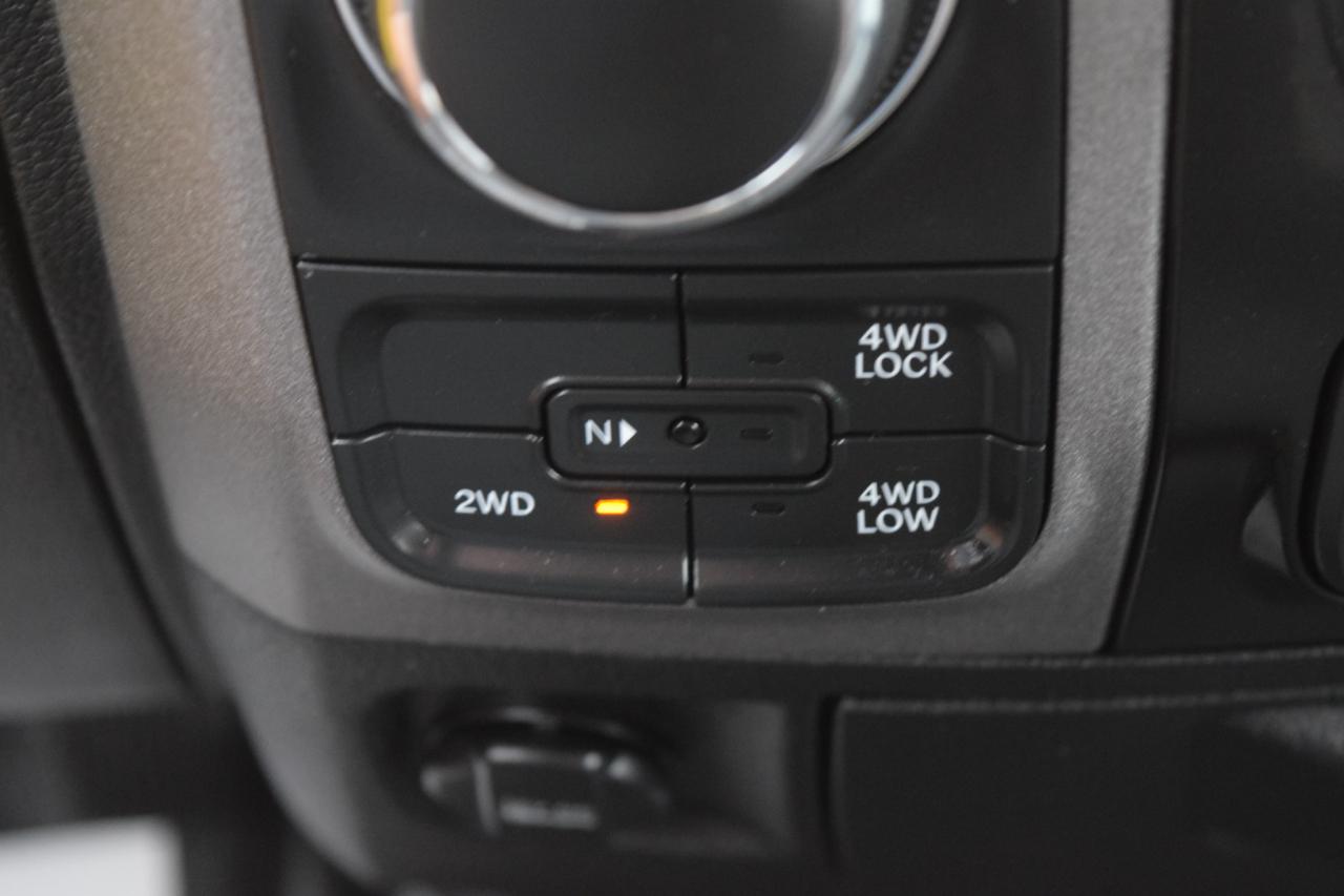 RAM 1500 Tradesman 4x4 Quad Cab 6'4" Box 2018