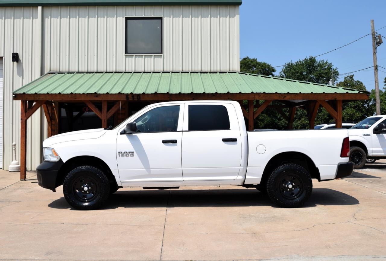 RAM 1500 Tradesman 4x4 Crew Cab 5'7" Box 2018