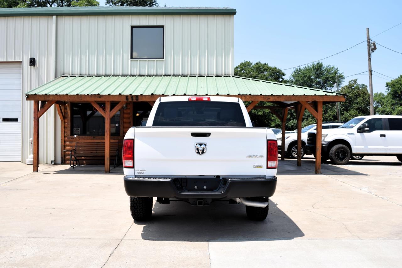 RAM 1500 Tradesman 4x4 Crew Cab 5'7" Box 2018
