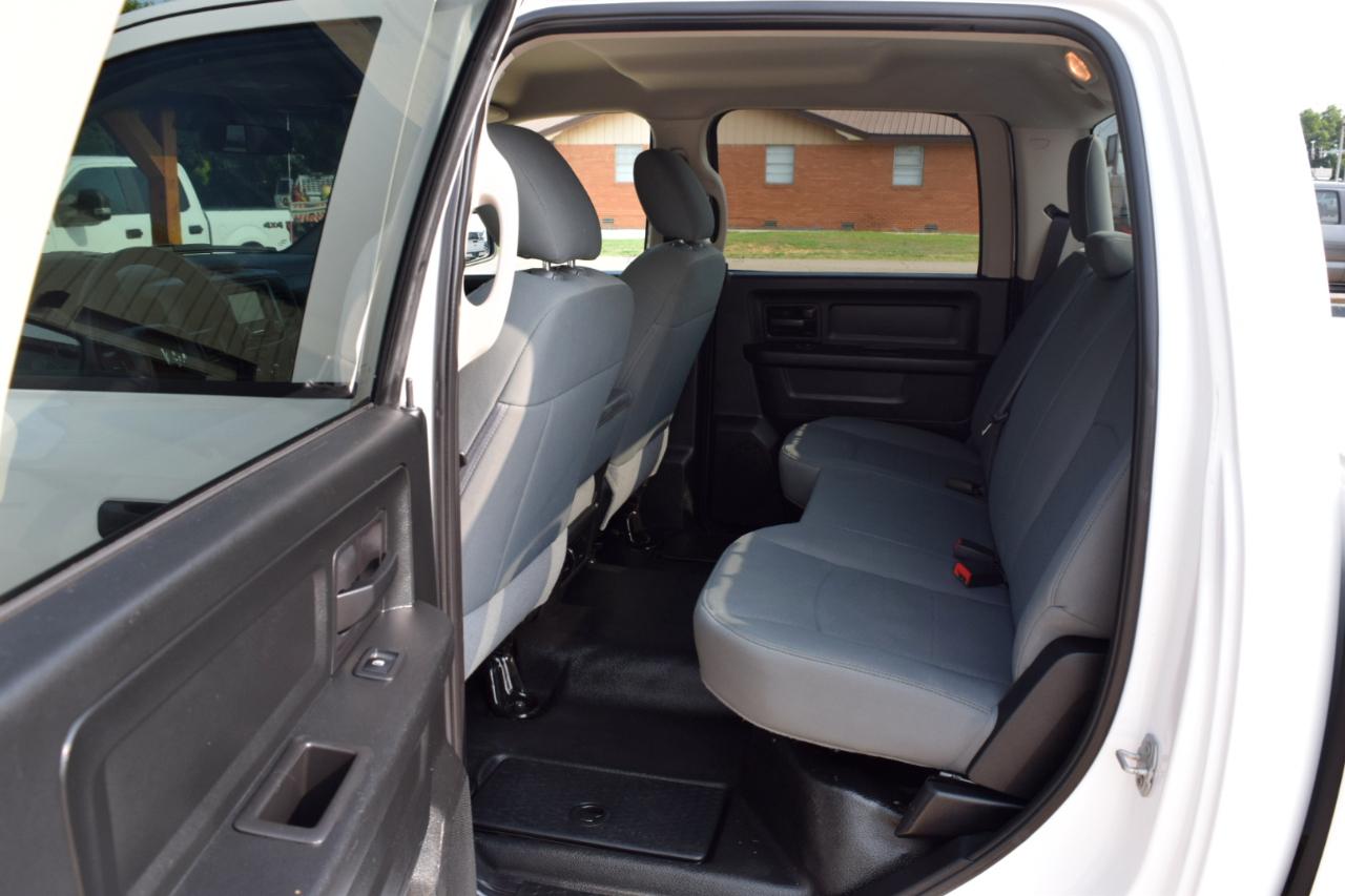 RAM 1500 Tradesman 4x4 Crew Cab 5'7" Box 2018