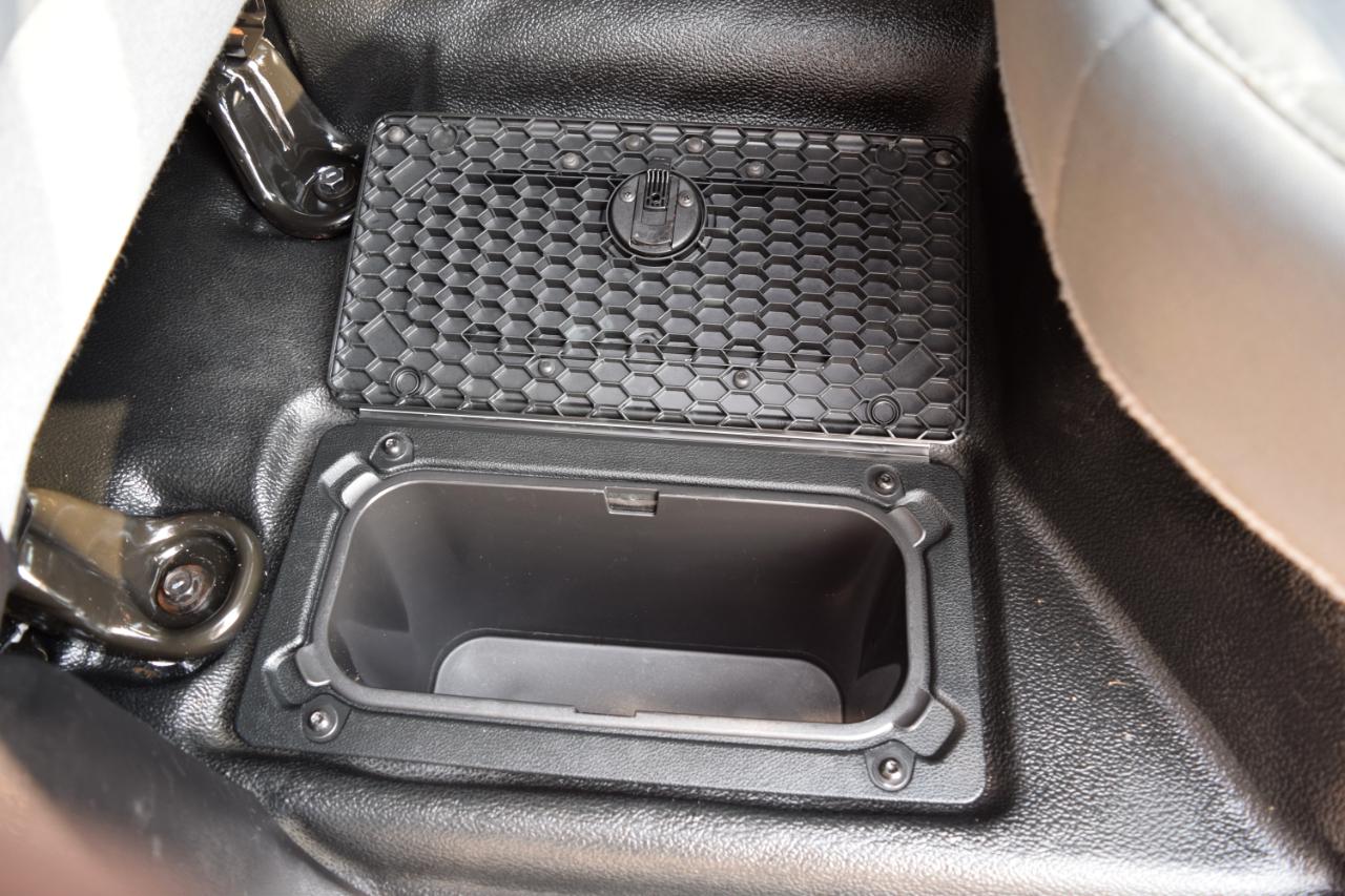 RAM 1500 Tradesman 4x4 Crew Cab 5'7" Box 2018