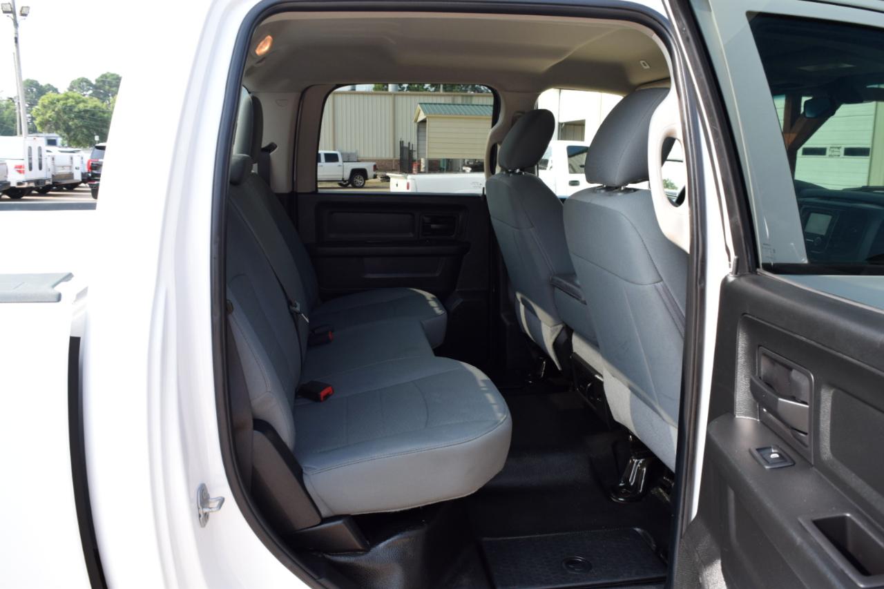 RAM 1500 Tradesman 4x4 Crew Cab 5'7" Box 2018