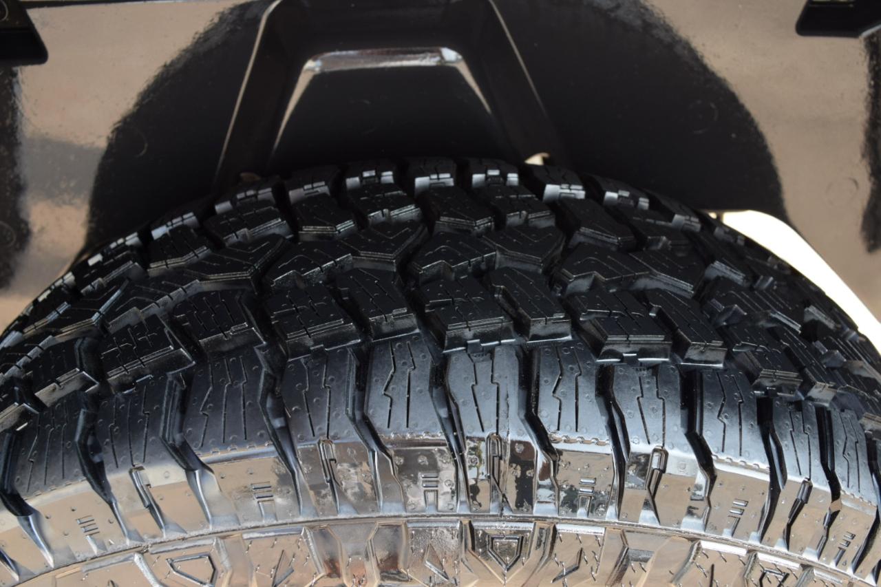 RAM 1500 Tradesman 4x4 Crew Cab 5'7" Box 2018