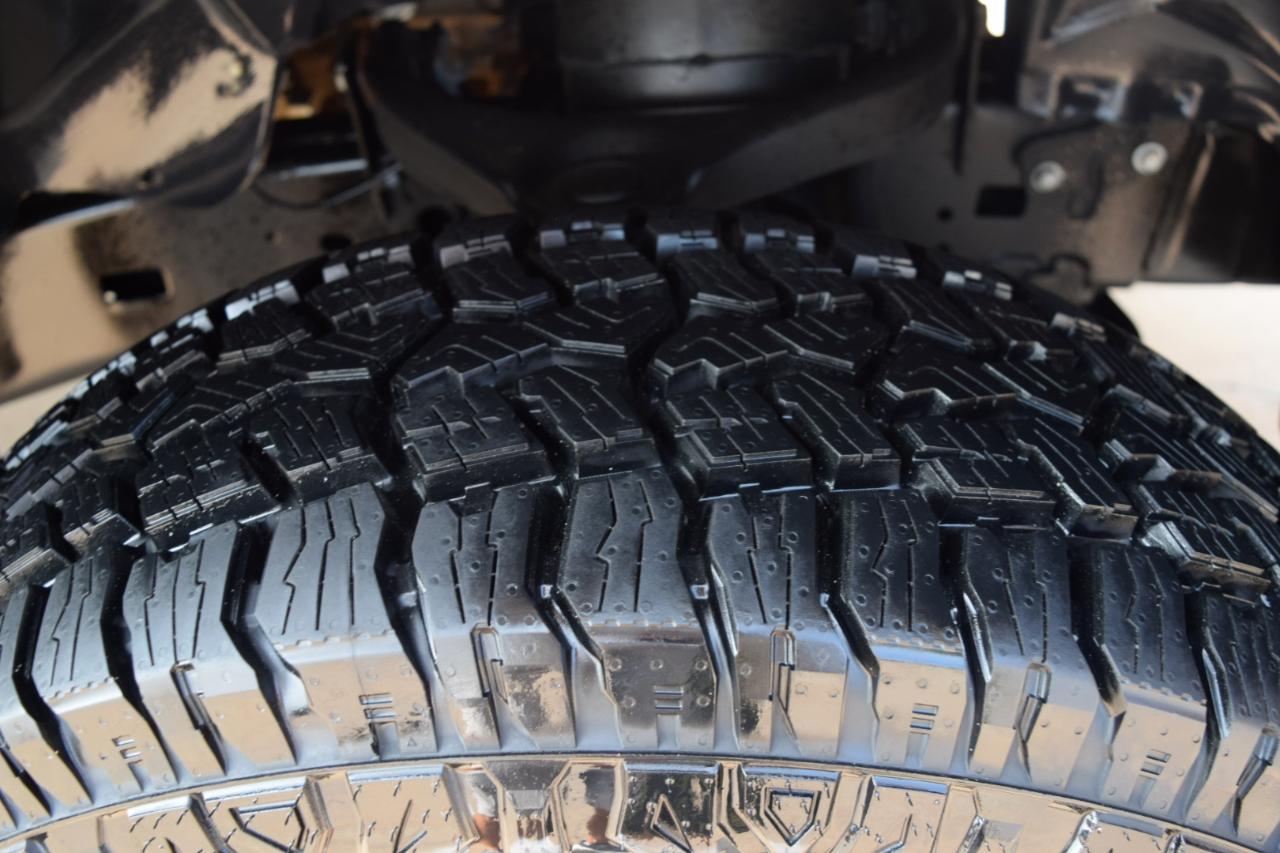 RAM 1500 Tradesman 4x4 Crew Cab 5'7" Box 2018