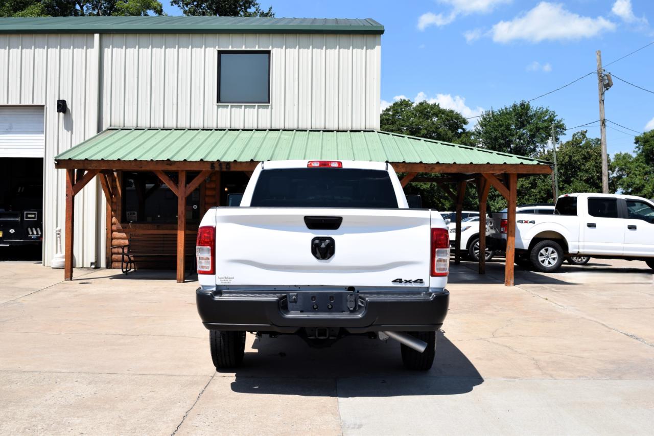 RAM 2500 Tradesman 4x4 Crew Cab 6'4" Box 2023