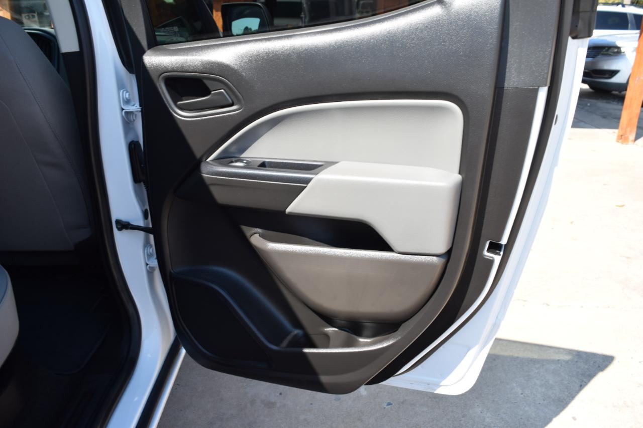 Chevrolet Colorado photo 16
