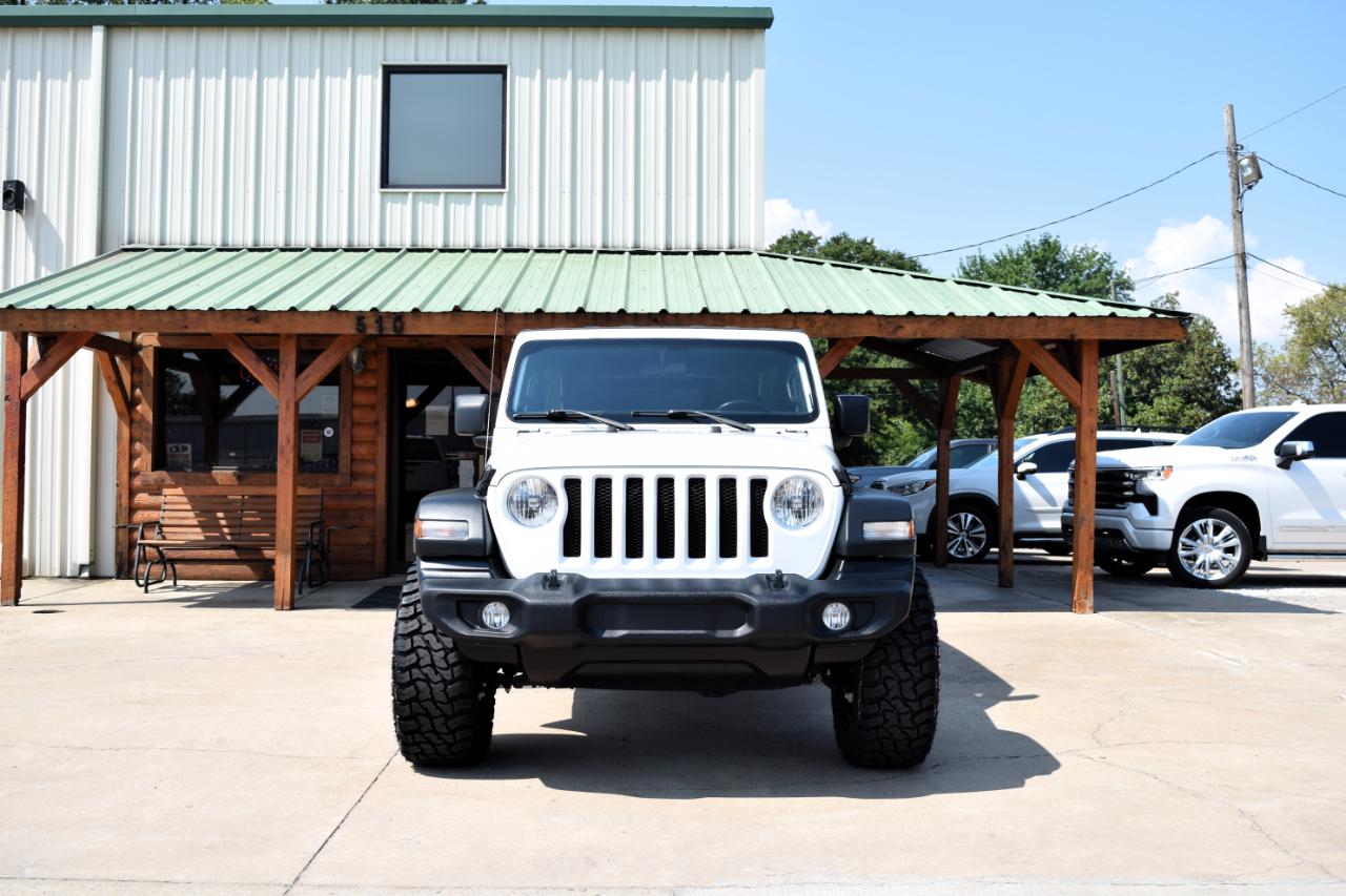 Jeep Wrangler photo 3